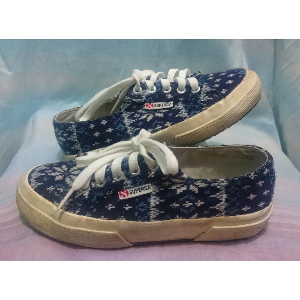 superga white size 6