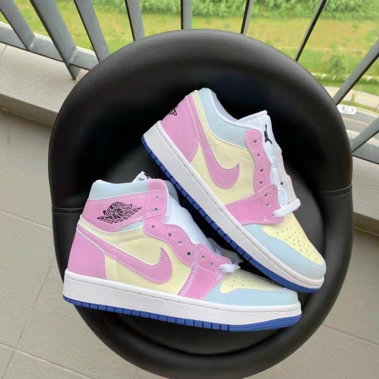 colour changing jordan 1