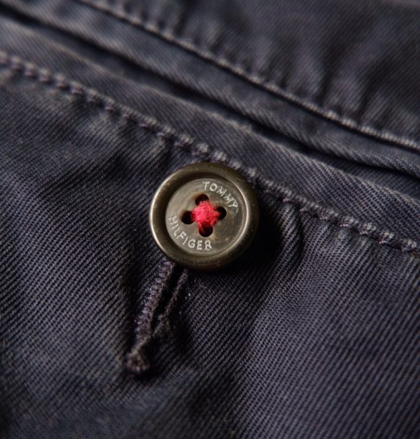 tommy hilfiger authentic chino