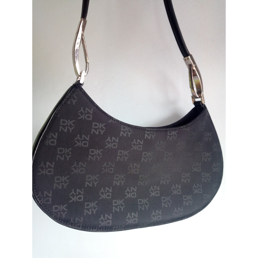 dkny hobo