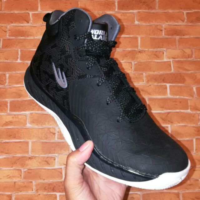 World Balance Shoes " Hoop Tactic" for Men and Teens in black color