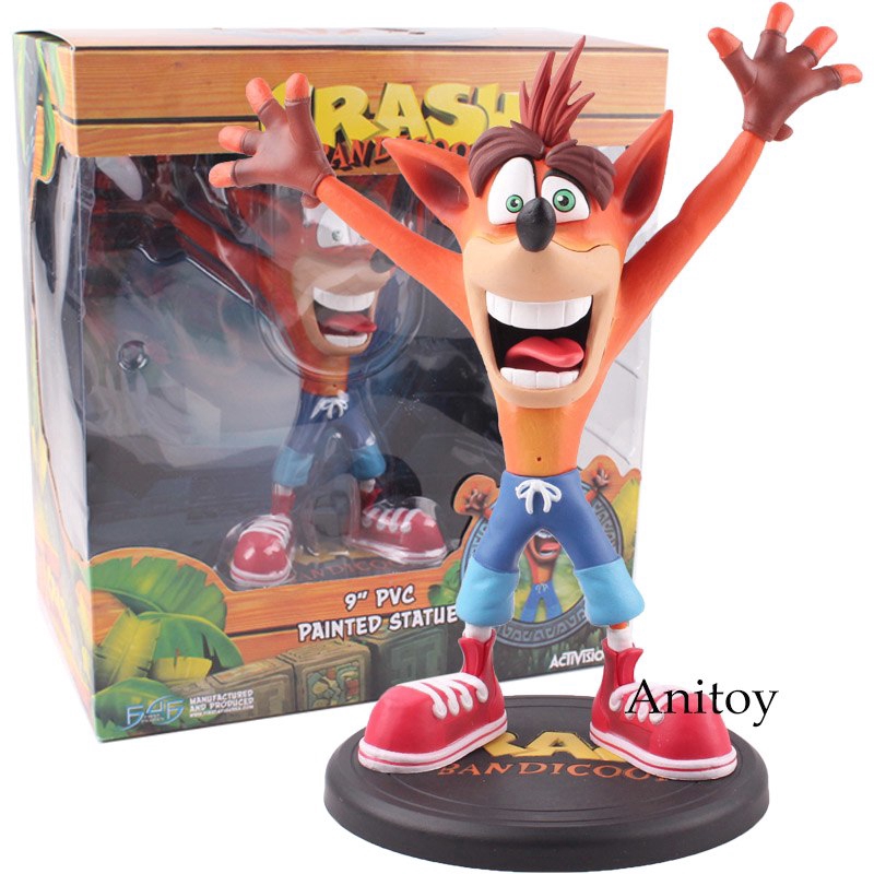 crash bandicoot pvc statue