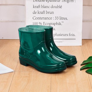 shoe department rain boots