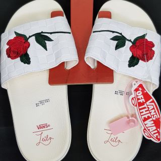 vans leila slides