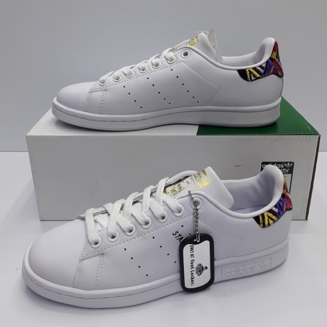 stan smith aztec