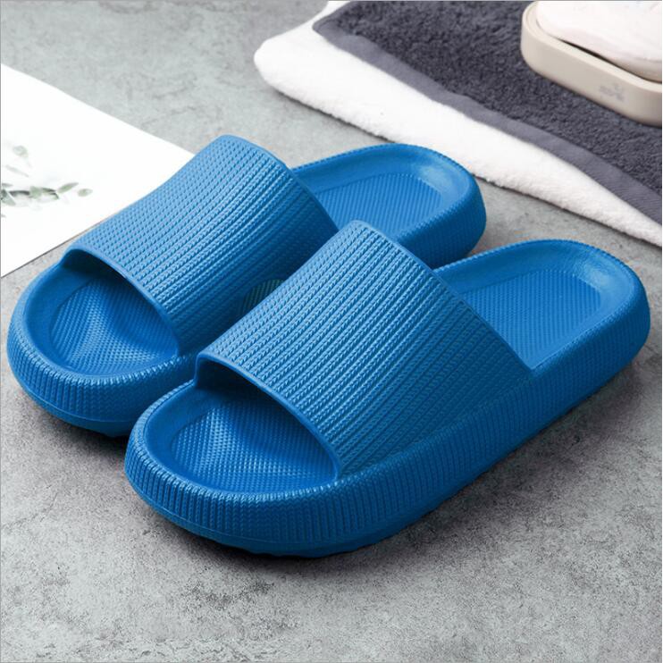 High elastic wear resistant rubber slippers thick soled anti slip high