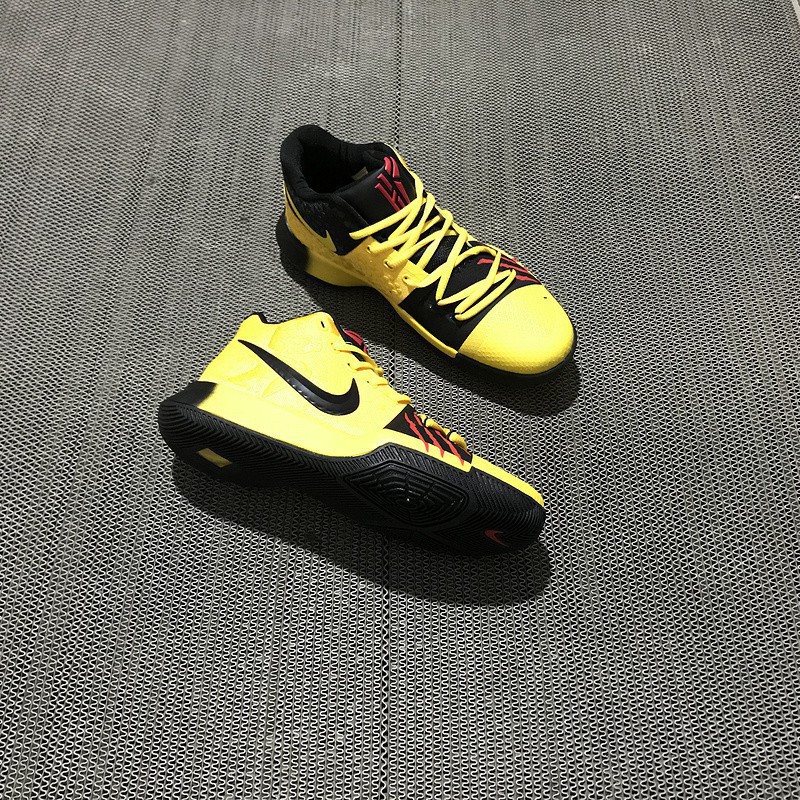 Kyrie 6 Basketball Shoe. Nike ro