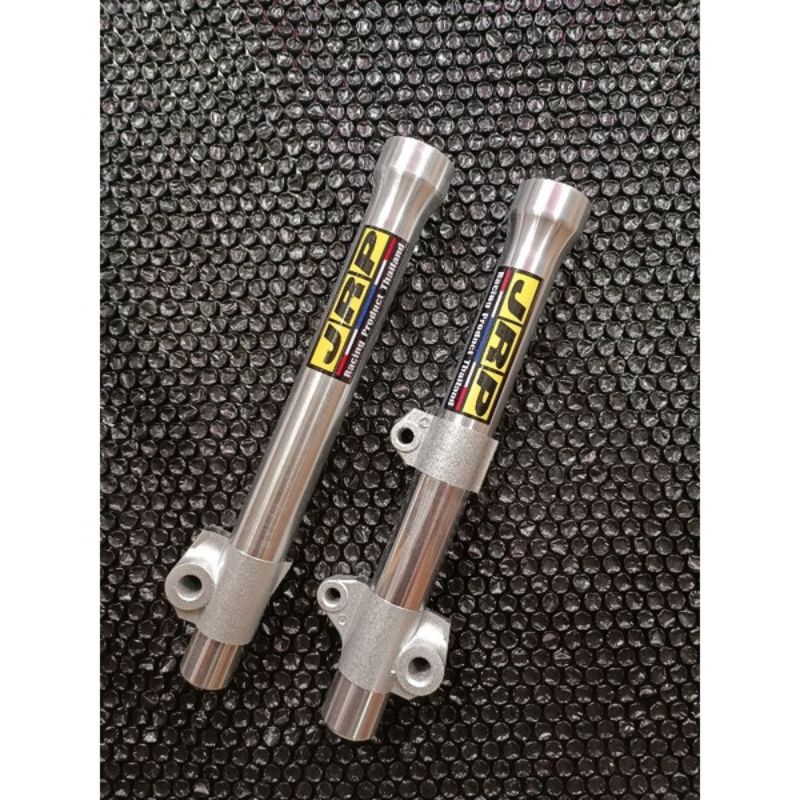 xrm front shock size