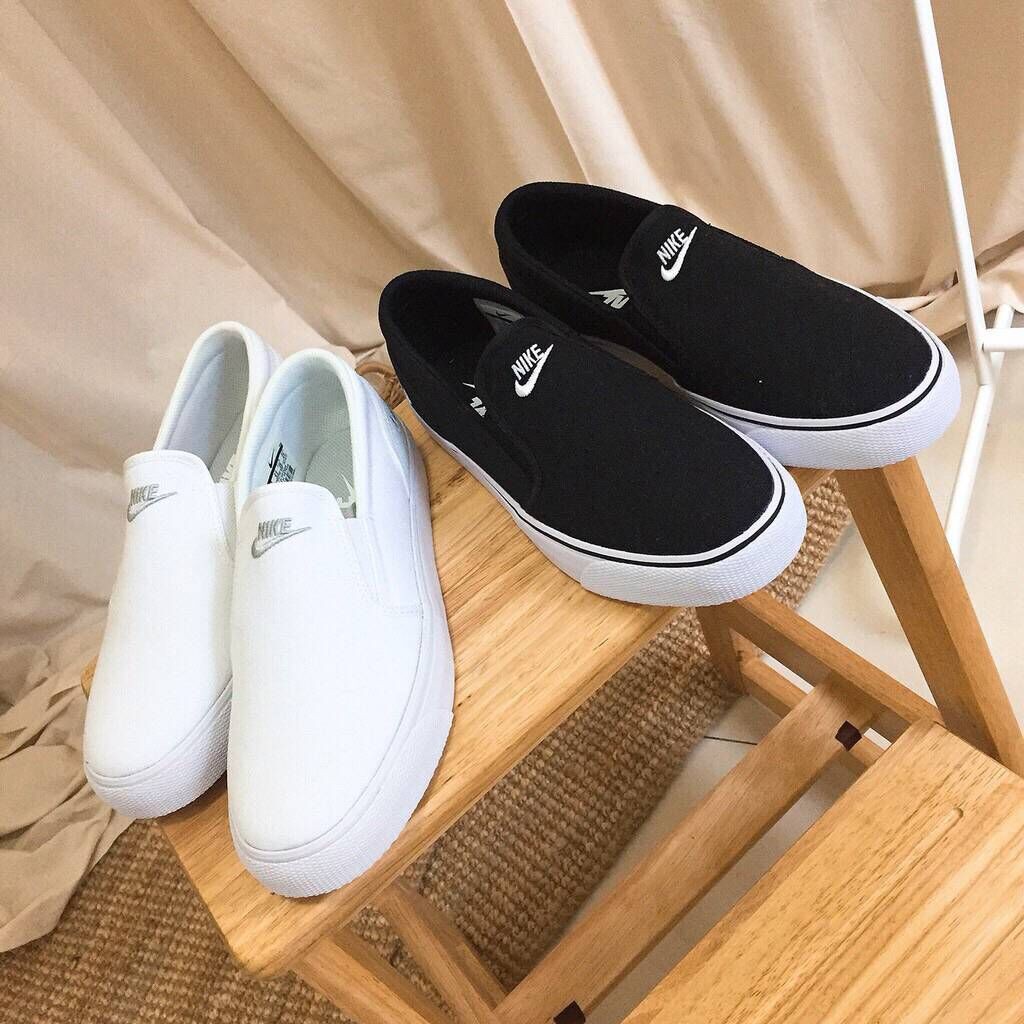 nike toki slip on floral