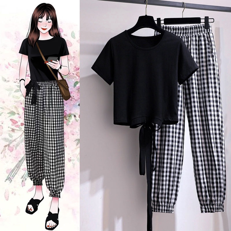 black loose pants outfit