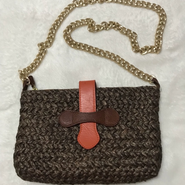 abaca sling bag