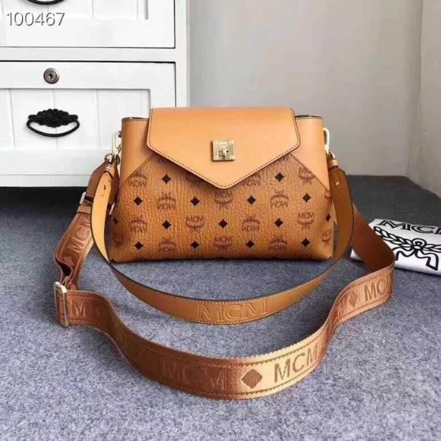 chain box bag