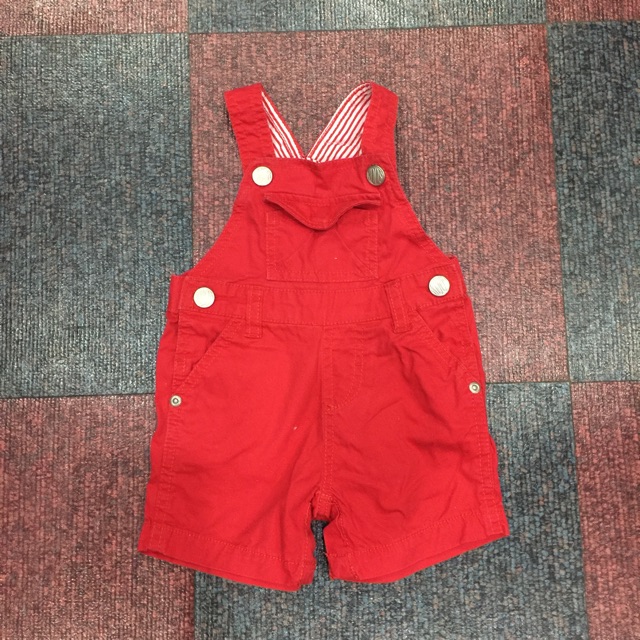 red jumper shorts