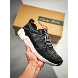 clarks gym shoes