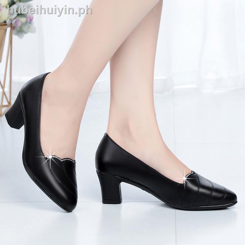 comfortable womens work shoe