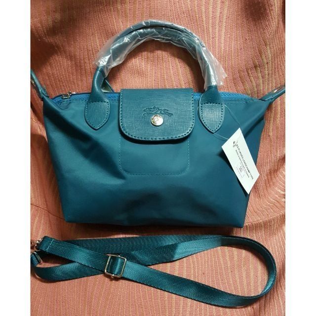 longchamp mini sling bag