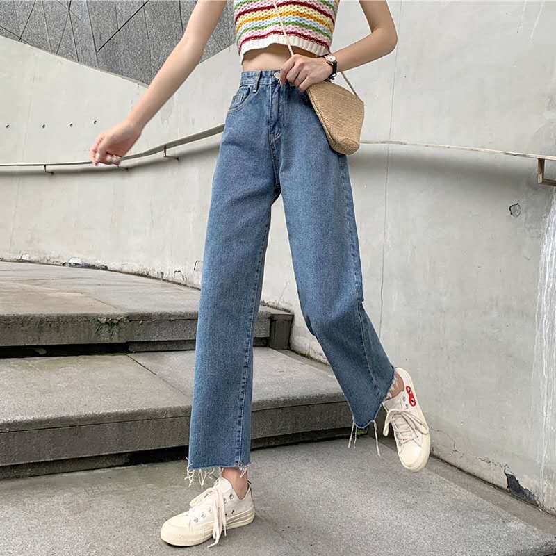 long sleeves and maong pants