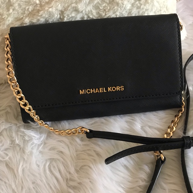 michael kors sling purse