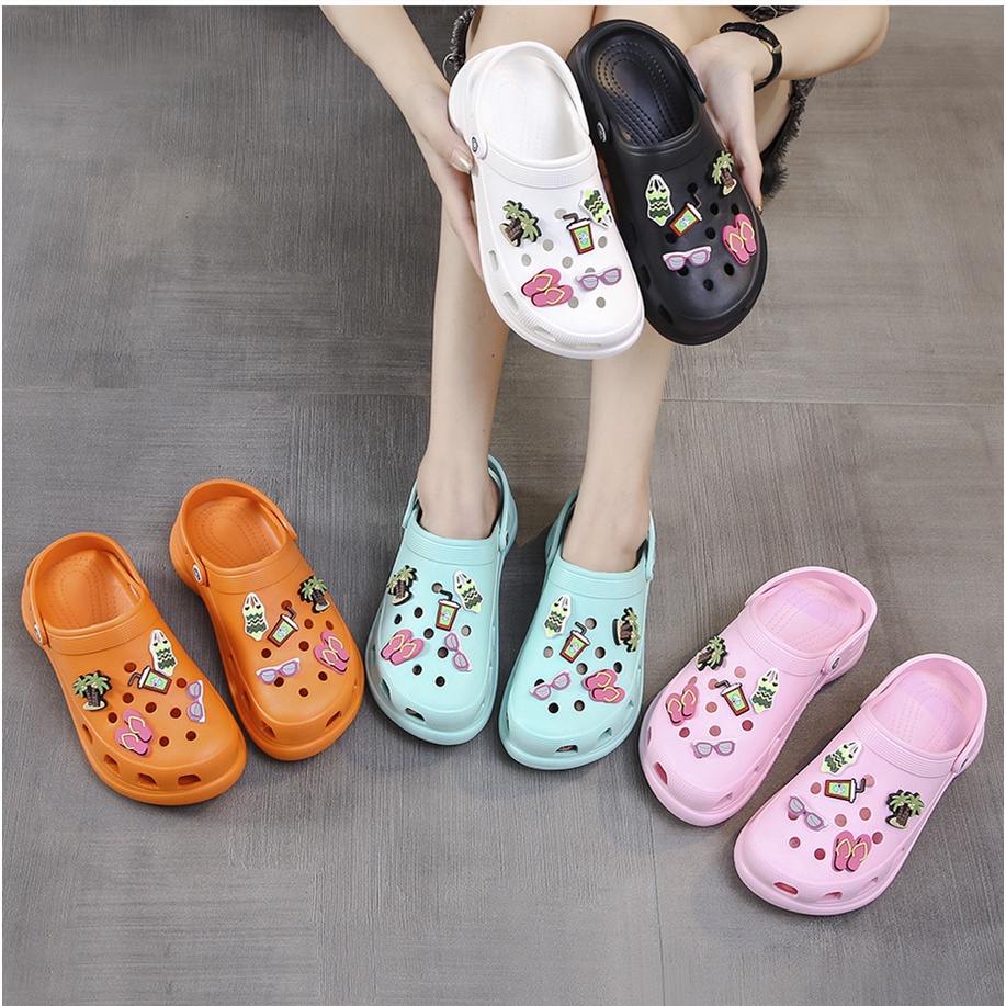 New Crocs Classic Clogs Rubber Sandle Crocs-Like Cute Trendy Rubber ...