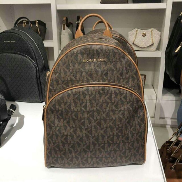 michale kors back pack