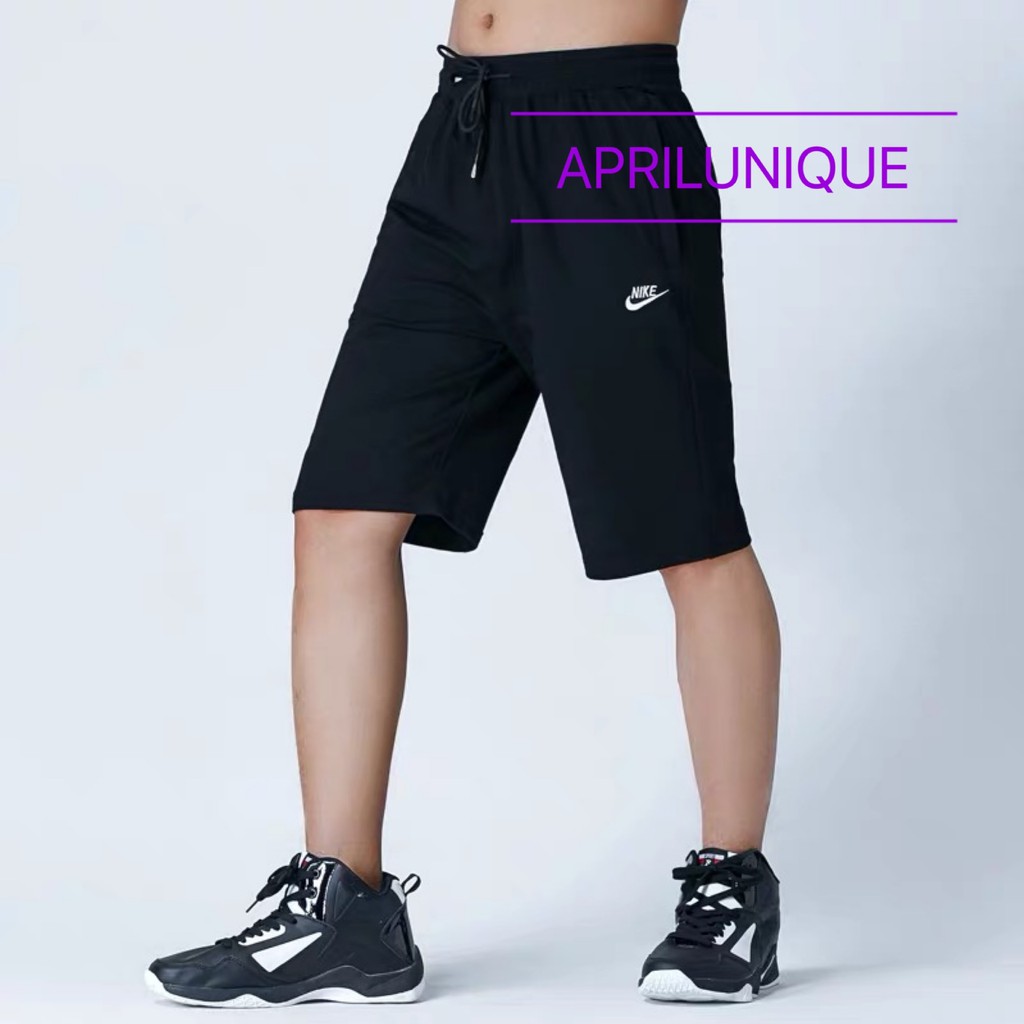 nike shorts with zip pockets