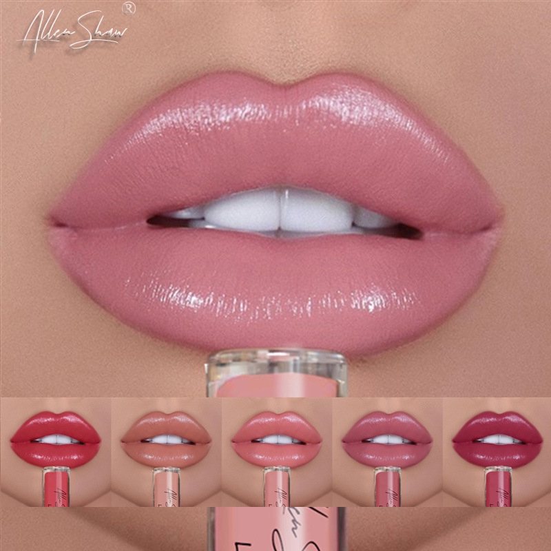 gloss lipstick