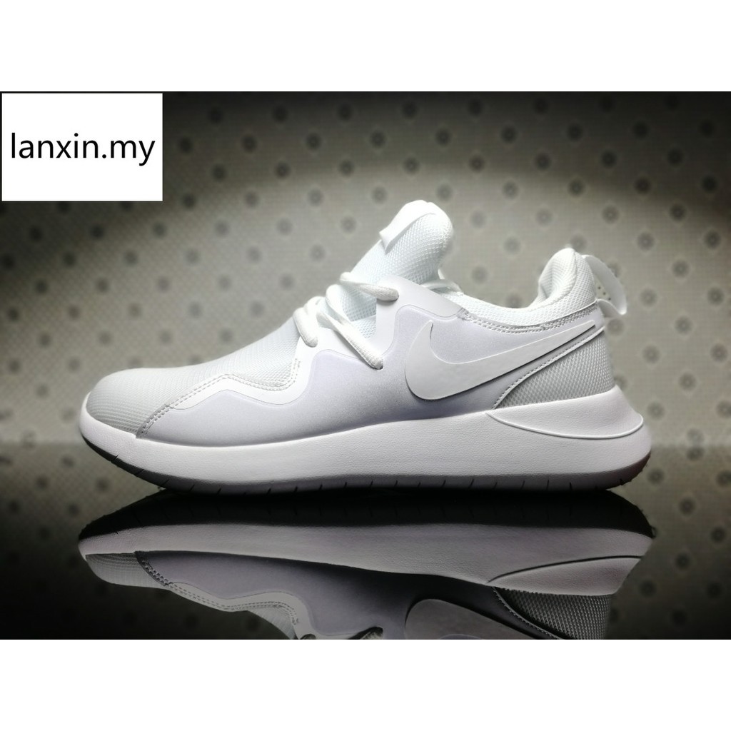 nike tessen 2019