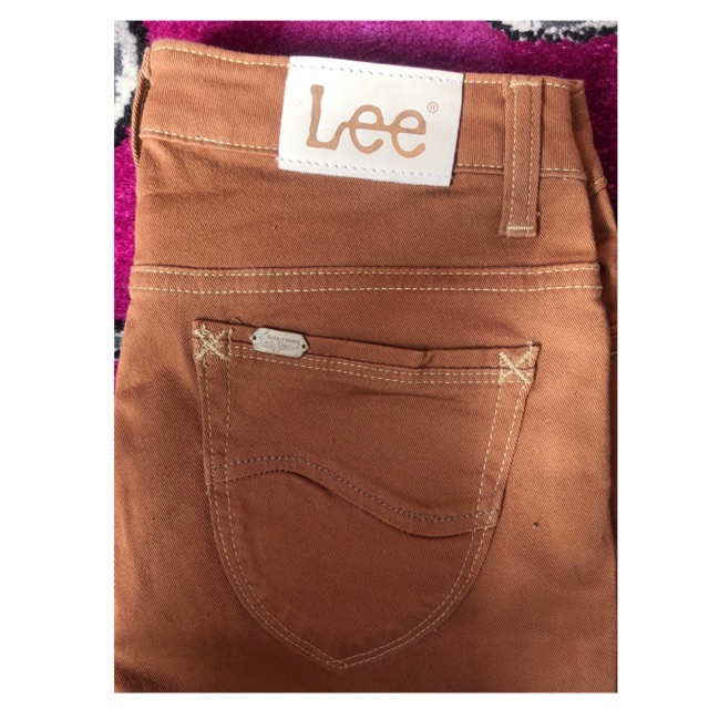 lee tan jeans