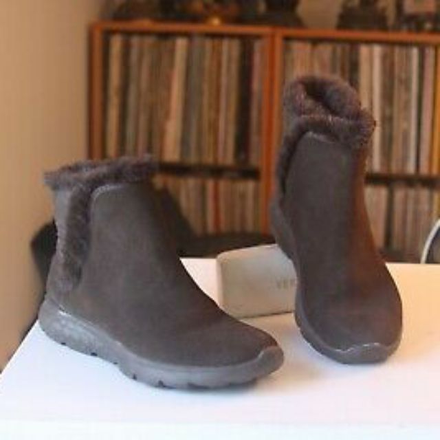 skechers on the go cozies