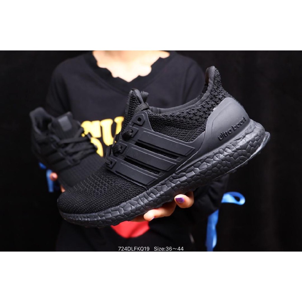 adidas all black womens shoes