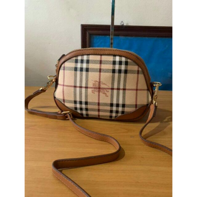 burberry sling bag price