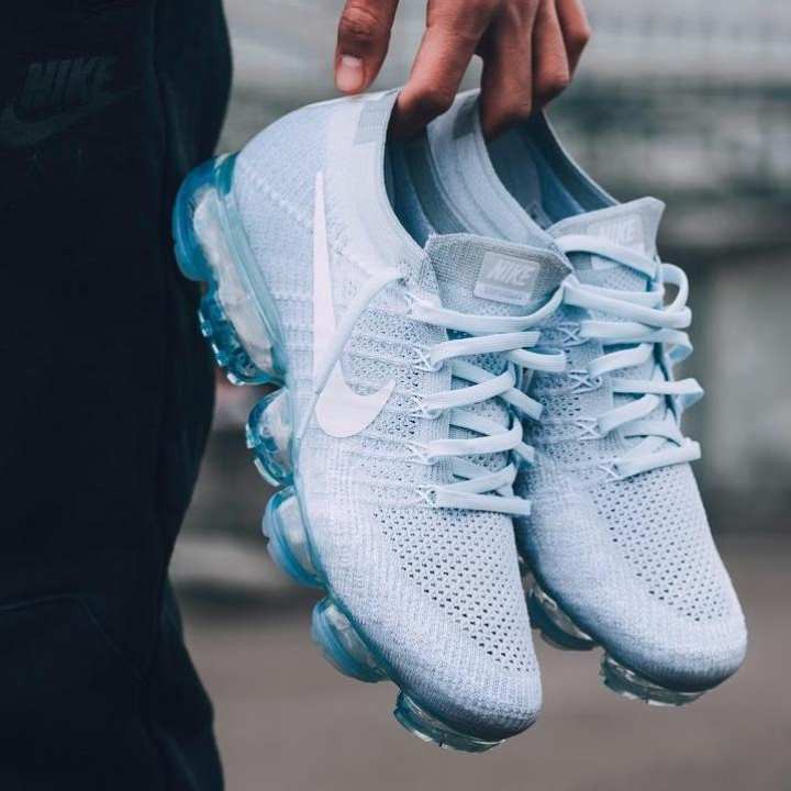air vapormax glacier blue