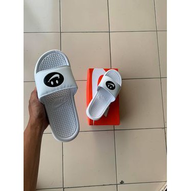 nike slides white mens