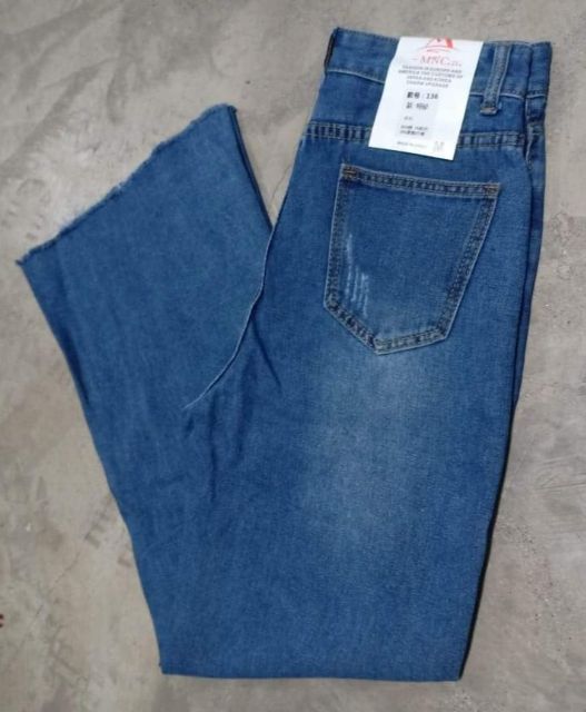 JEP Agressief oor Hot Sale）‼️⭐NEW ARRIVAL ⭐‼️⭐ STRAIGHT CUT MOM JEANS ⭐‼️ 6K5I | Shopee  Philippines