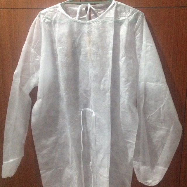 Disposable Lab Gown Price