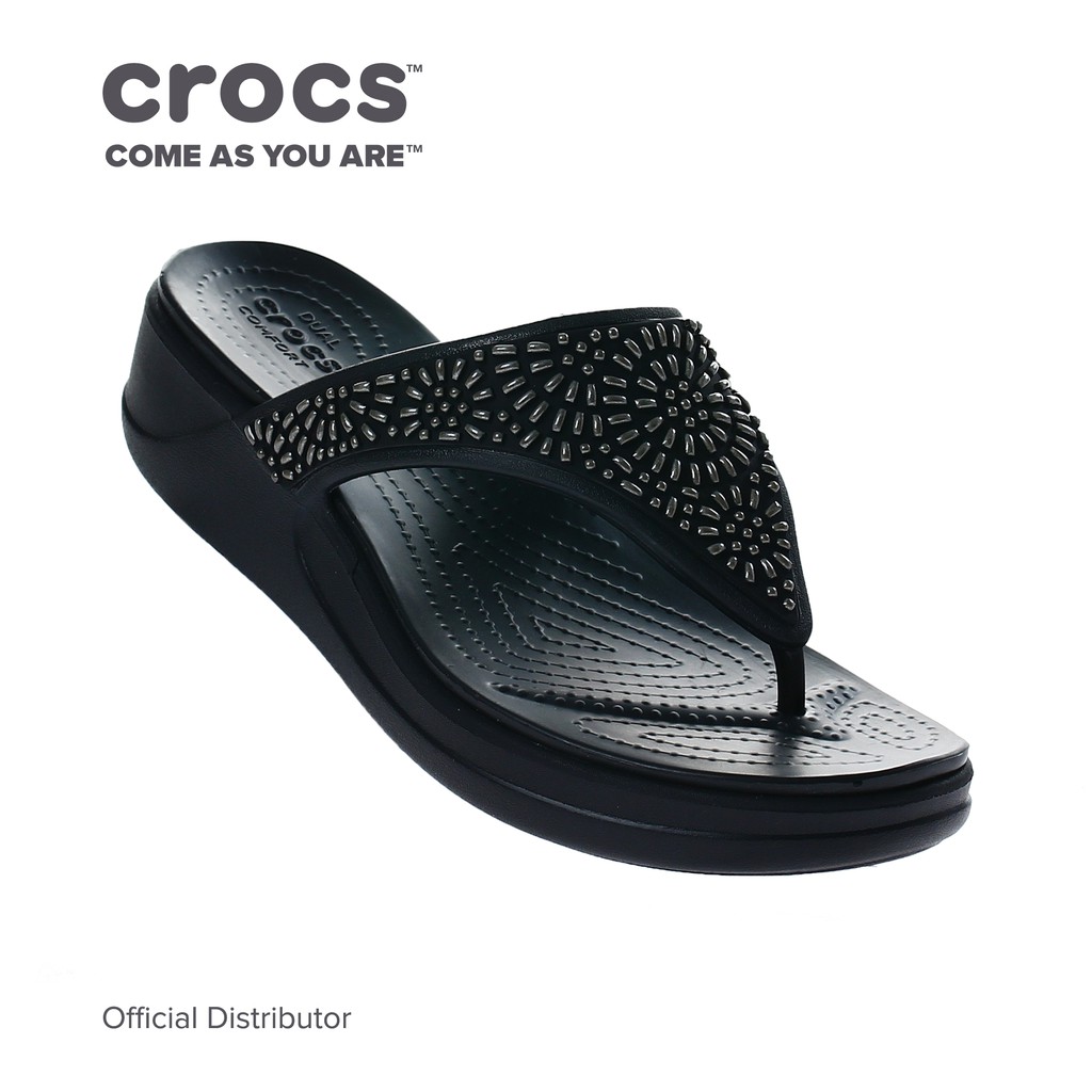 crocs comfort