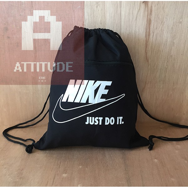 men nike drawstring bag