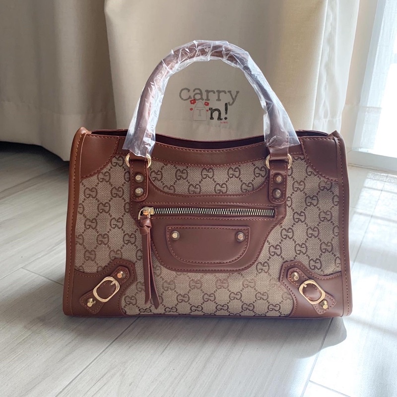 Gucci x Balenciaga Hacker Project 32cm | CarryOn Boutique Bags | Shopee ...