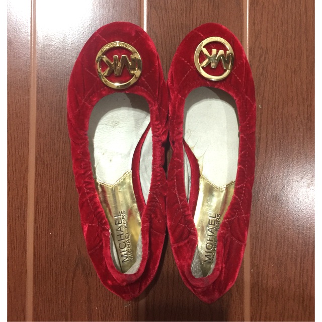 michael kors red velvet shoes