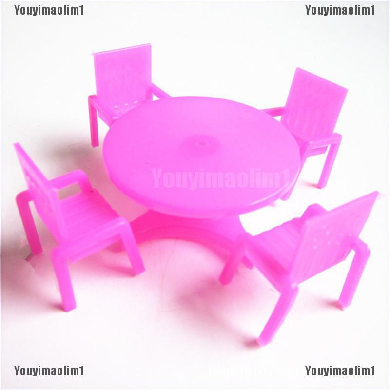barbie table and chair
