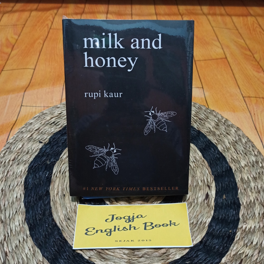 Milk And Honey Book By Rupi Kaur Shopee Philippines