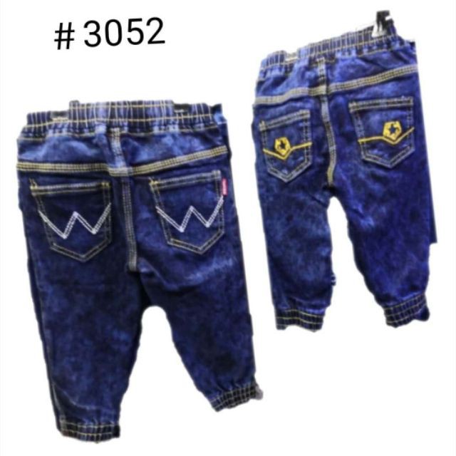 pants with loose ends