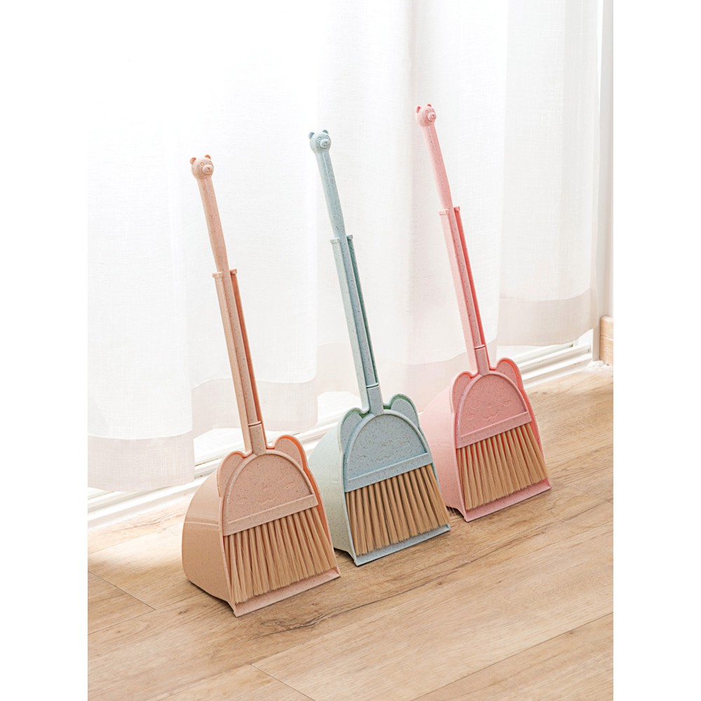 childrens sweeping brush set