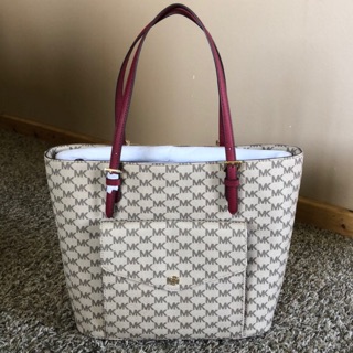 michael kors laptop tote red