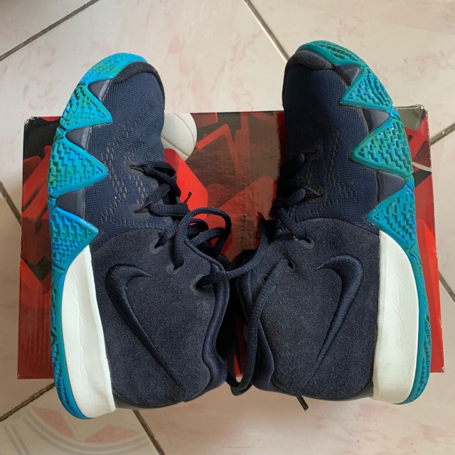 nike kyrie 4 kids