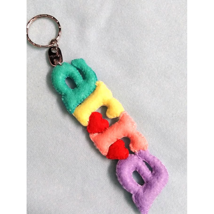 Personalised Felt Letter/Name Keychain (sold per letter) | Shopee ...