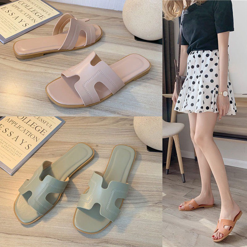 h style sandals