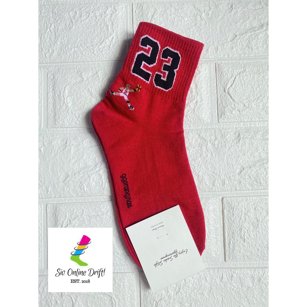 red jordan socks