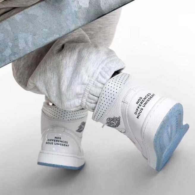 jordan 1 mid unite totale