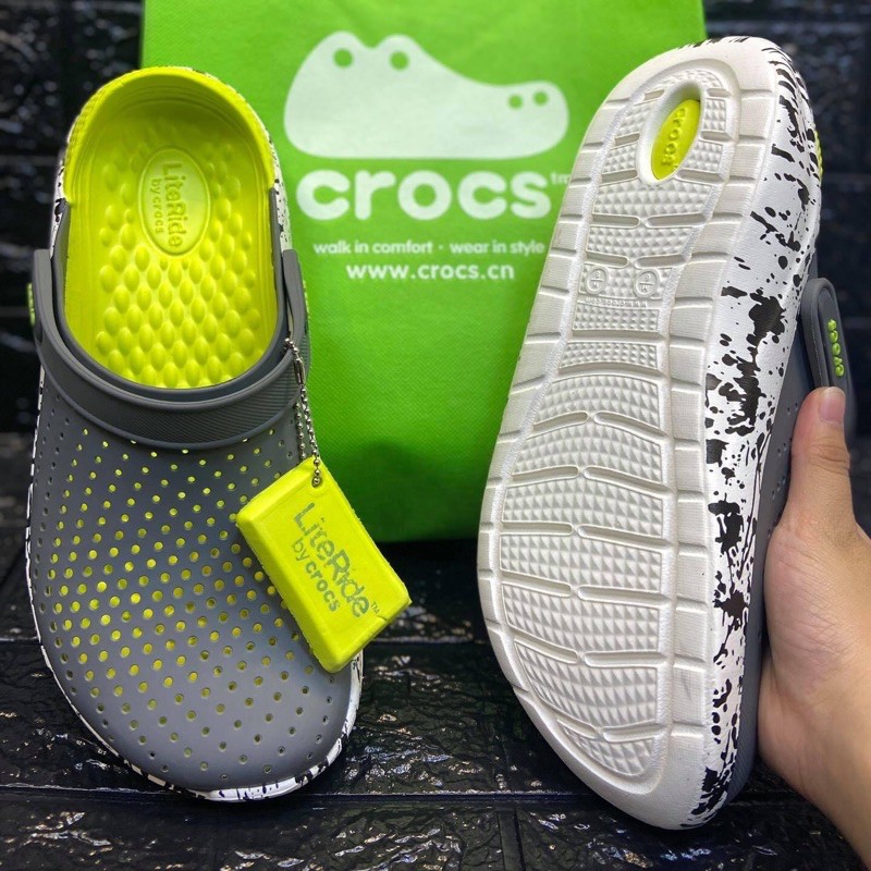 crocs 11